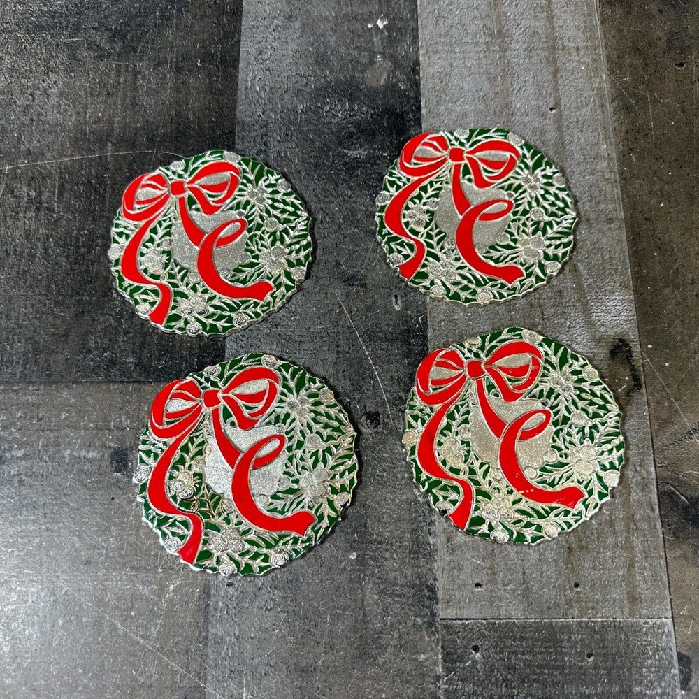 4 Vtg Heavy Xmas Wreath Coasters Silver Red Green Japan‎ Felt Back Tarnish Free